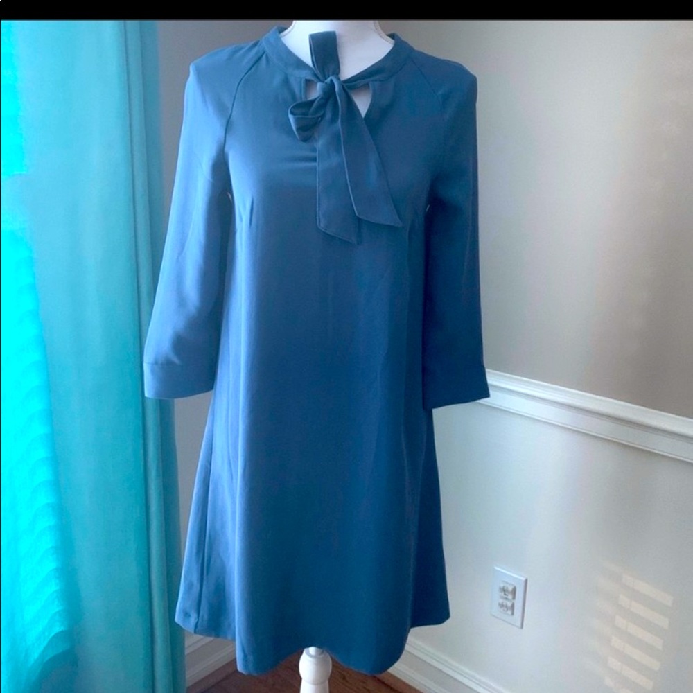 **CLOSET CLEAROUT SALE**3/4 Sleeve Dress
